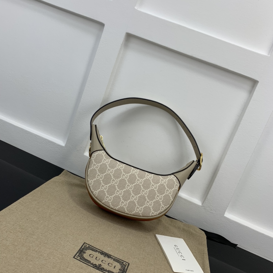 Gucci Hobo Bags